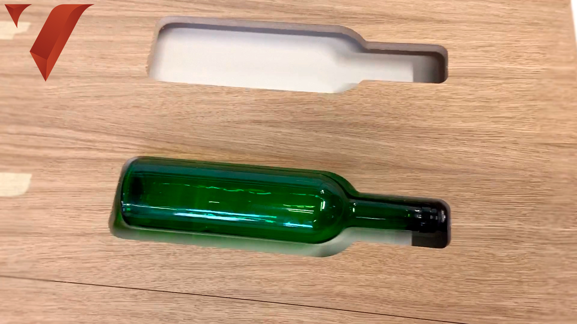 Пристенок с подсветкой для бутылок
