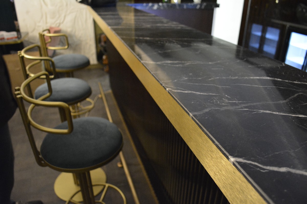 Features Of Bar Counters
