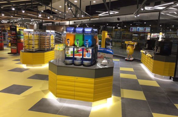 Planeta-kino-river-mall-11